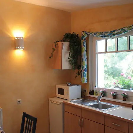 בית נופש Peaceful Bungalow In Biendorf Germany With Terrace *